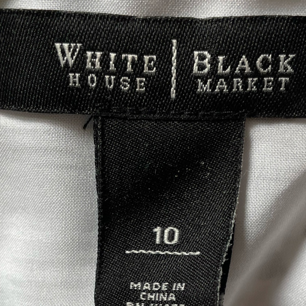 #113 White House Black Market Black and White Pleated skirt, size 10 - Picture 3 of 3